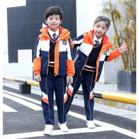 中小学学生高级冲锋衣校服套装
