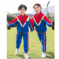 全国中小学学校高级学生运动套装