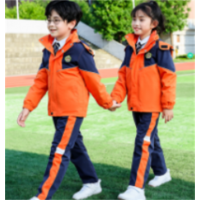 全国中小学学校高级学生运动套装