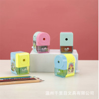 小方块学生卷笔刀铅笔削笔机办公儿童文具用品卡通手摇转笔刀