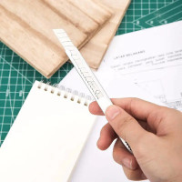得力2054美工刀金属小号裁纸壁纸美工刀便携迷你开箱用