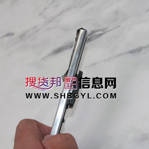 办公用美工刀简单实用裁纸刀耐用不易破壁纸刀批发耐磨刀片图2