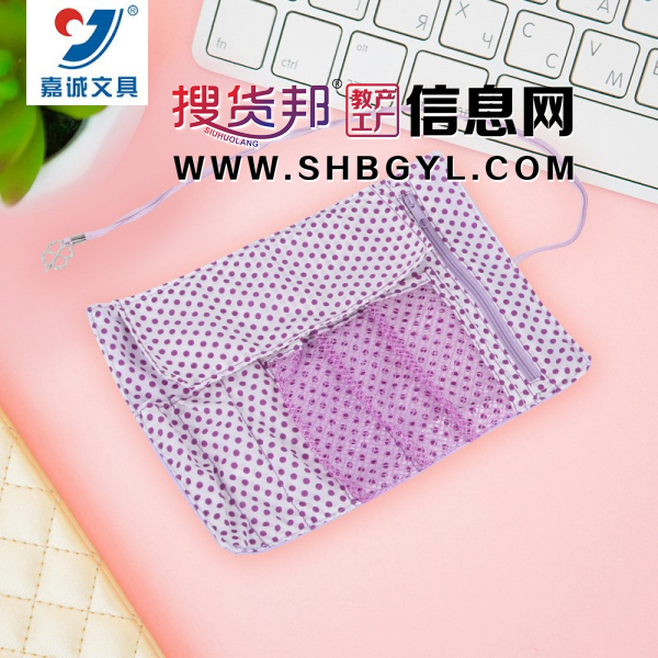 韩风简约女款卷笔袋兔耳朵中大学生美术生笔帘可定制卷笔袋图1