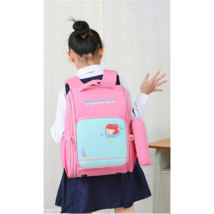 书包女小学生2023年新款一到三年级小男孩减负护脊超轻儿童双肩包