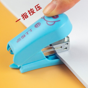 迷你订书机便携卡通订书器小型订书机套装办公文具用品