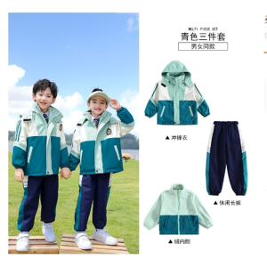 英伦风冲锋衣三合一可拆卸厚冬装中小学生校服幼儿园班服三件套装