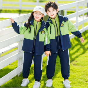 小学生校服冲锋衣三件套儿童班服套装春秋款幼儿园园服秋冬装校服
