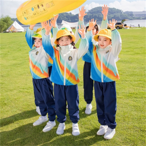 小学生校服秋冬装彩虹冲锋衣三件套儿童班服运动幼儿园园服春秋装