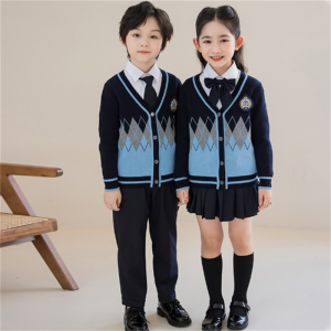 幼儿园园服英伦学院风套装小学生秋季针织开衫毛衣衬衫三件套班服