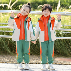 校服服春秋装冲锋衣三件套一年级儿童班服小学生校服秋冬套装