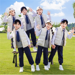 幼儿园园服棉马甲三件套校服假两件打底衫学院风小学生班服运动服