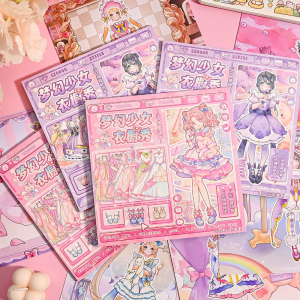 梦幻少女衣橱秀 可爱卡通美少女换装贴纸本闪闪少女换装秀贴纸书