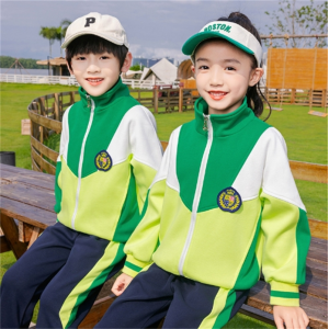 幼儿园园服春秋新款运动班服一年级小学生校服秋冬款冲锋衣三件套
