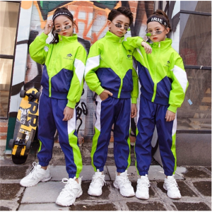 小学生校服薄款冲锋衣班服套装运动会表演幼儿园园服春秋装两件套