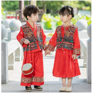 儿童秋季新款汉服民族风苗疆套装小学生幼儿园少数名族班服表演服
