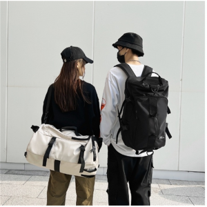 批发ins潮酷大容量双肩包户外运动健身包简约休闲单肩旅行包通用