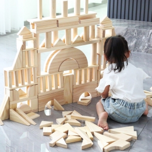 大型积木幼儿园建构区域材料原木色实心木质大块积木拼装搭建玩具