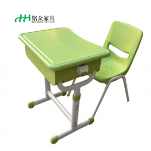 塑料培训班课桌椅 升降成套课桌椅厂家供应单人学生教室课桌椅