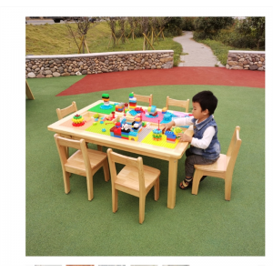 幼儿园樟子松积木桌游戏桌面玩具桌大颗粒拼装积木学习课桌椅