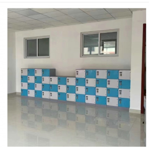 彩色ABS书包柜学生班级学校教室书包柜员工收纳柜矮柜带锁书包柜