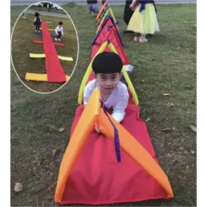 幼儿园室内外游乐设施儿童娱乐感统系列屋顶云梯 QL0901