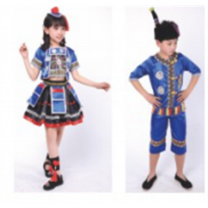 幼儿园辅助用品民族服装系列苗族