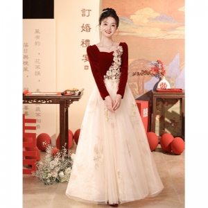 敬酒服新娘2024新款订婚晚礼服女连衣裙结婚酒红色春季回门便装裙
