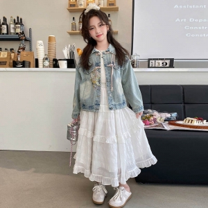 女童牛仔外套新中式春装2024新款儿童春秋季洋气时髦休闲国风衣服