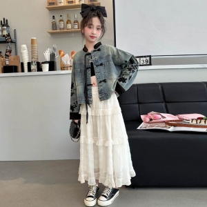 女童刺绣牛仔外套春季2024新款女大童新中式上衣女孩国风牛仔夹克