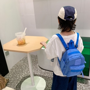 幼儿园小孩书包韩版可爱简约男女童轻便小背包户外出游儿童双肩包
