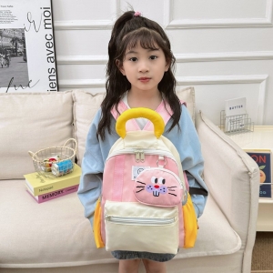幼儿园轻便带挂件学生书包潮流拼色小孩背包卡通可爱男女童双肩包
