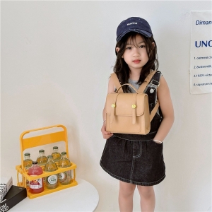韩版儿童包包幼儿园PU日式双肩包复古时尚女童书包女孩外出小背包