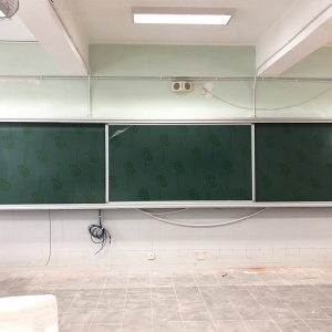 推拉搪瓷绿板路轨趟板e3绿板变轨绿板巴士门教学板移动白板珐琅板