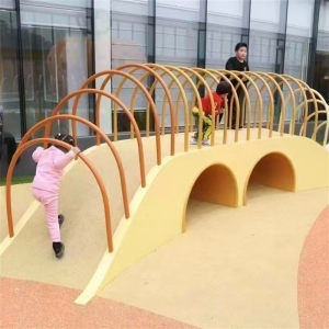 户外大型不锈钢滑梯游乐设备非标儿童滑滑梯体能拓展设施